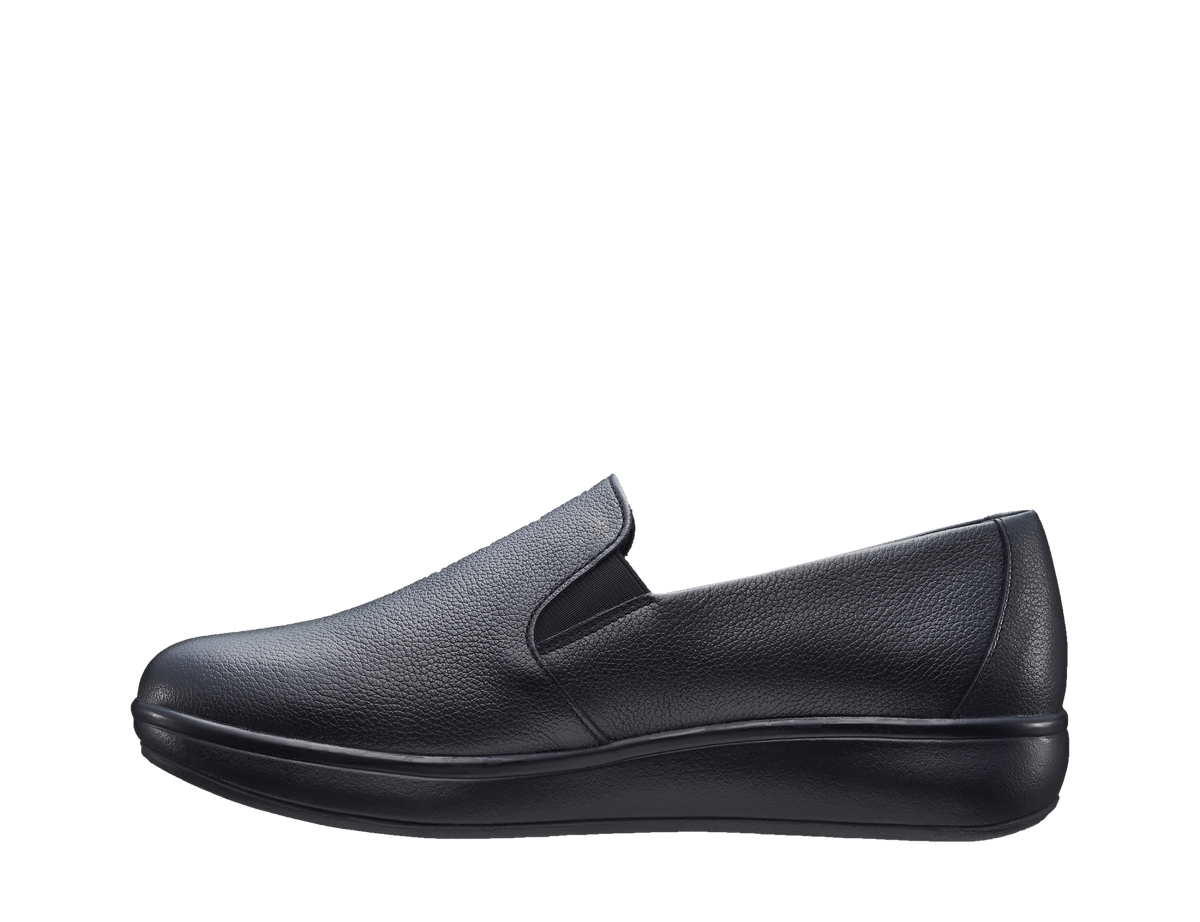 Clara SR Black