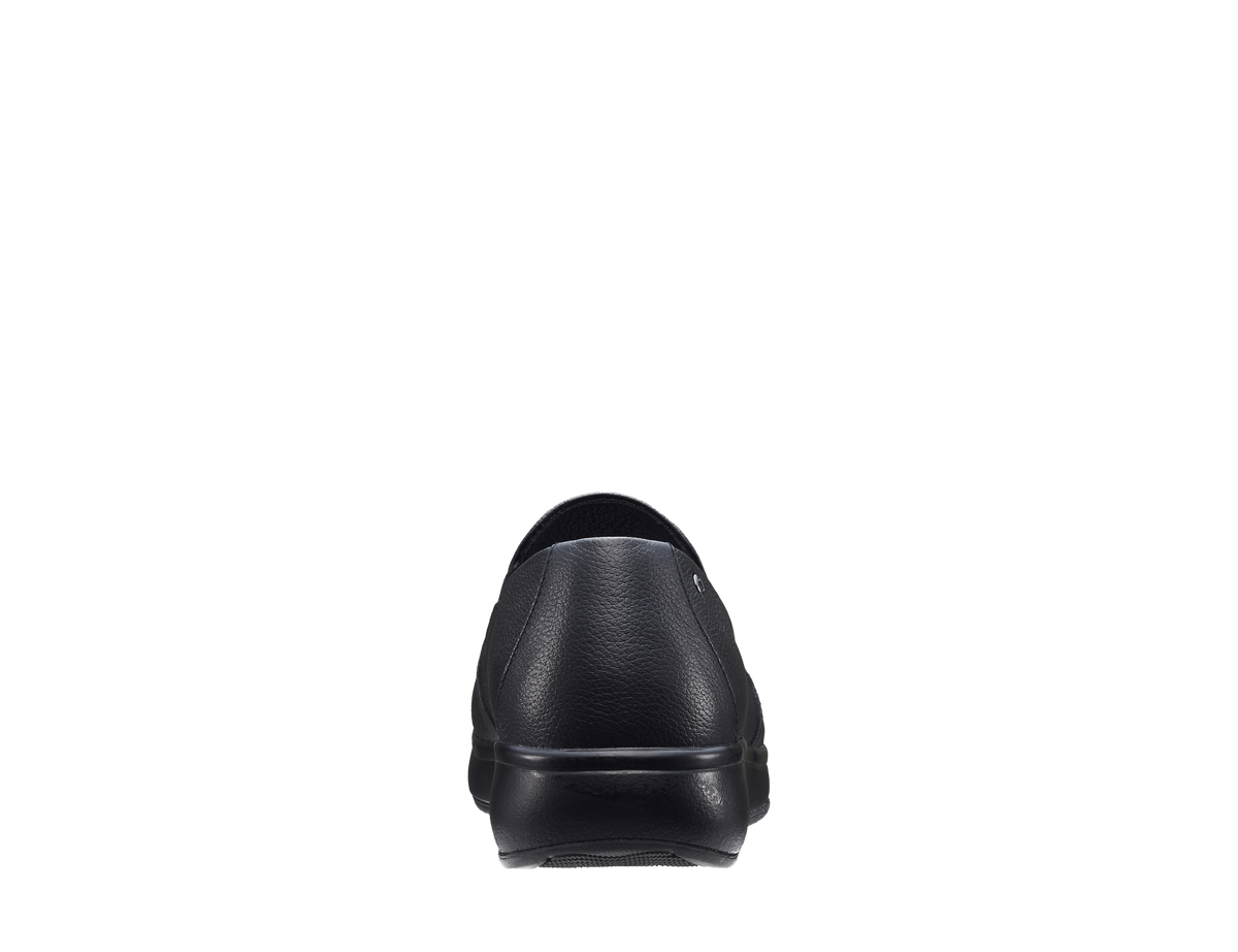 Clara SR Black