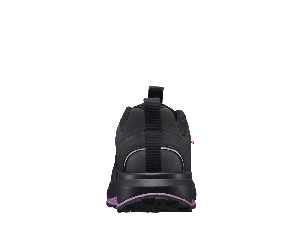 Maui Black